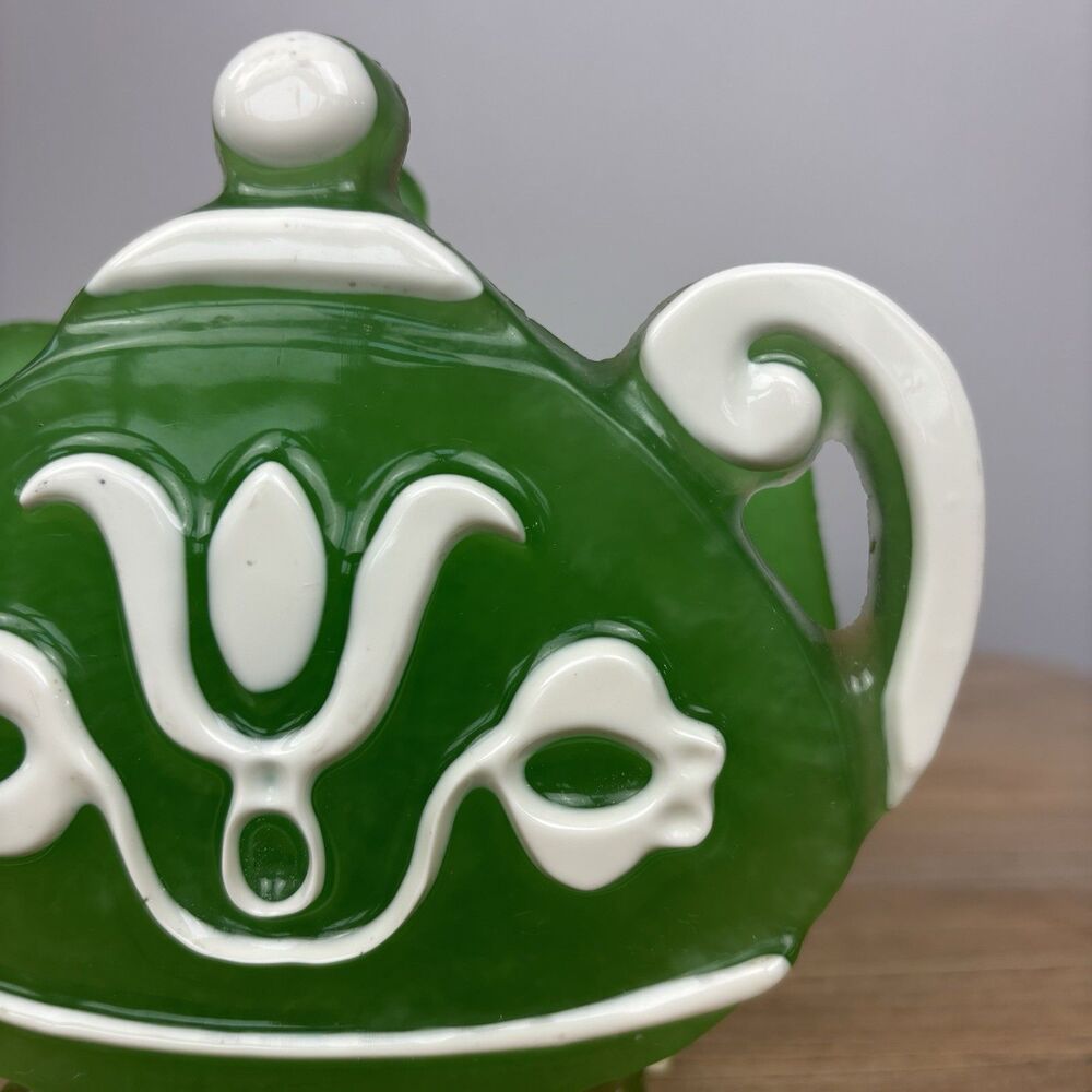 Vintage Lucite Green Teapot Coffee Napkin Holder 60s 70s Retro MCM Kitchen Decor - Picture 6 of 16